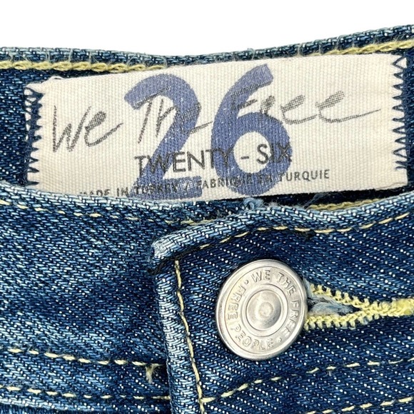 Free People Maggie NEW Mid Rise Straight Distressed Hem Denim Straight Jeans 26 - Picture 4 of 11